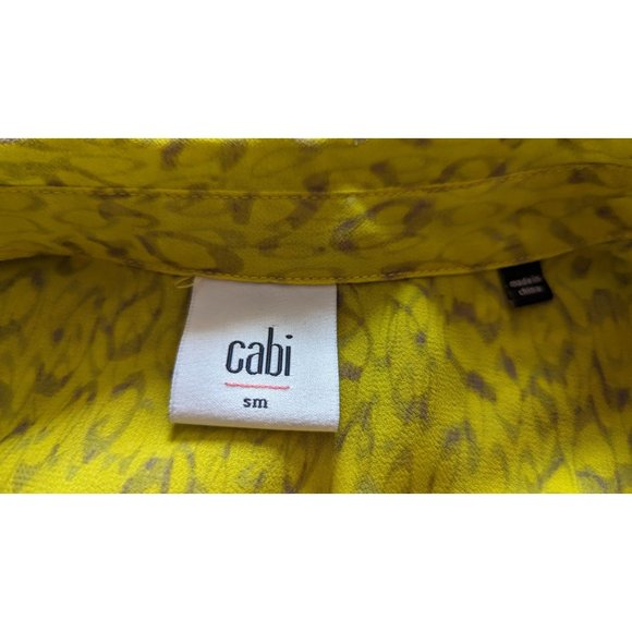 CAbi Sz S #3071 Chartreuse Reign Sleeveless Blouse Tank Ruffle Office Academia - Picture 8 of 8